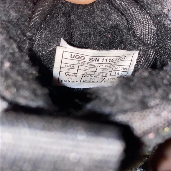 UGG 7C Signature Boots Black &Multicolor Leather w/side Zip - Picture 9 of 10